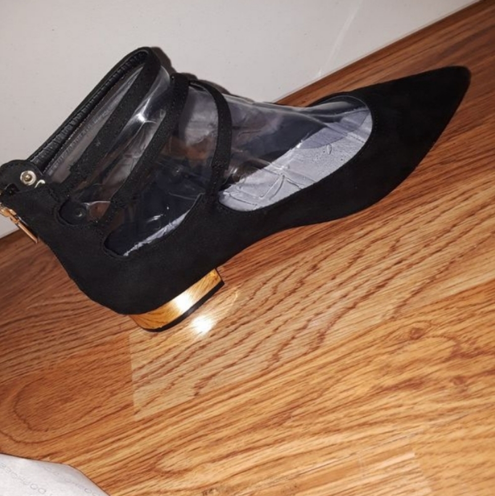 Low heels - Picture 3 of 4